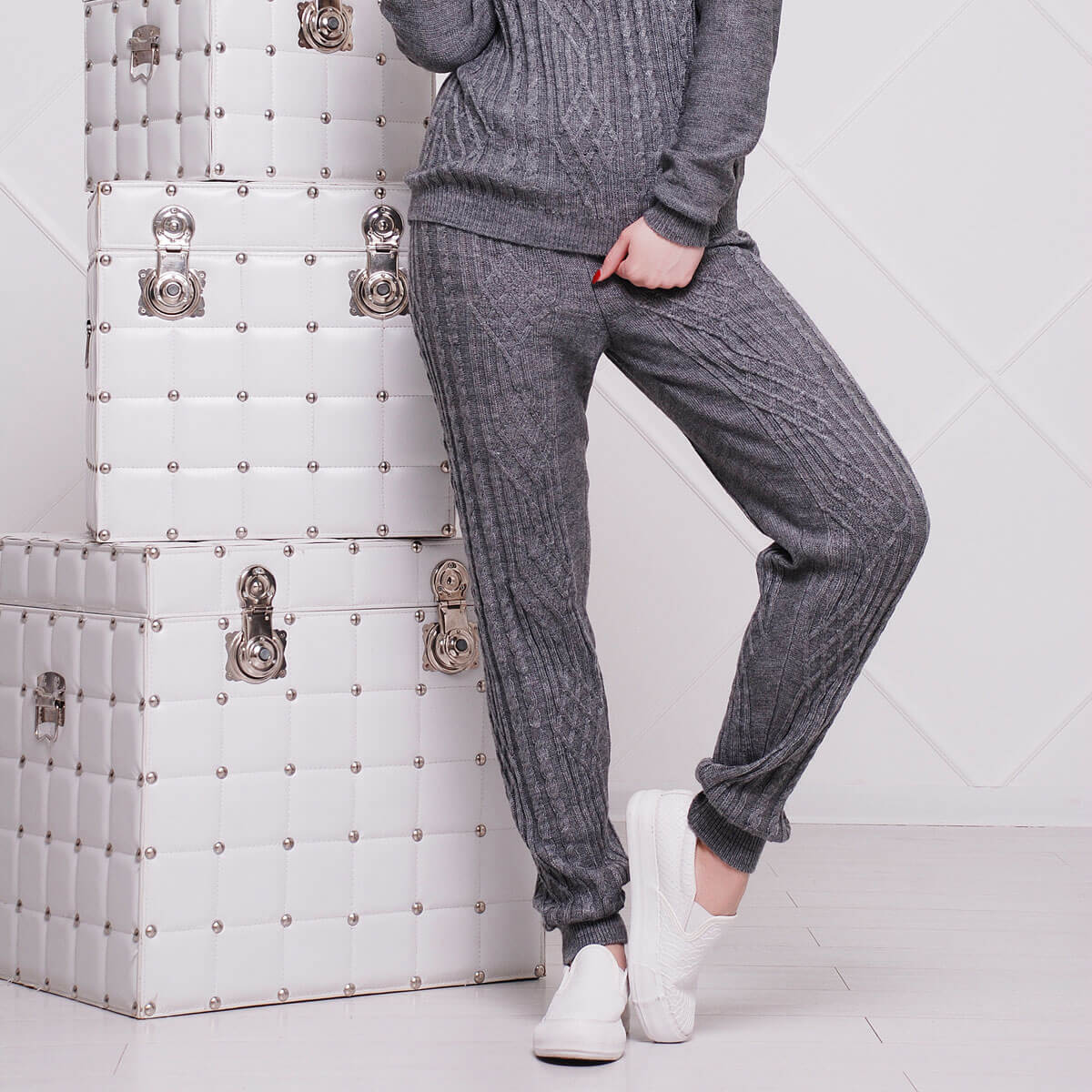 Трикотажные брюки на заказ оптом фото